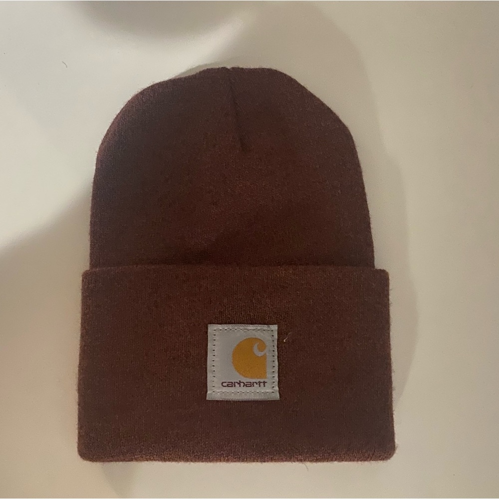 Burgundy Carhartt beanie